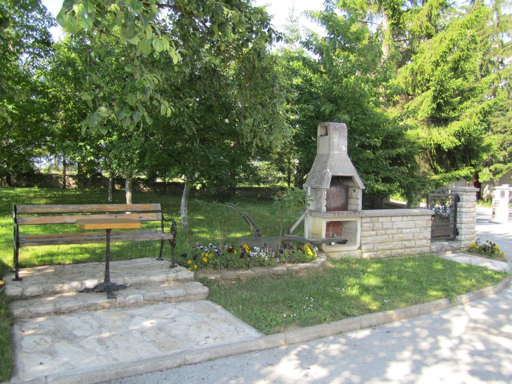 Guest House Sveti Marko Gacka Otočac المظهر الخارجي الصورة