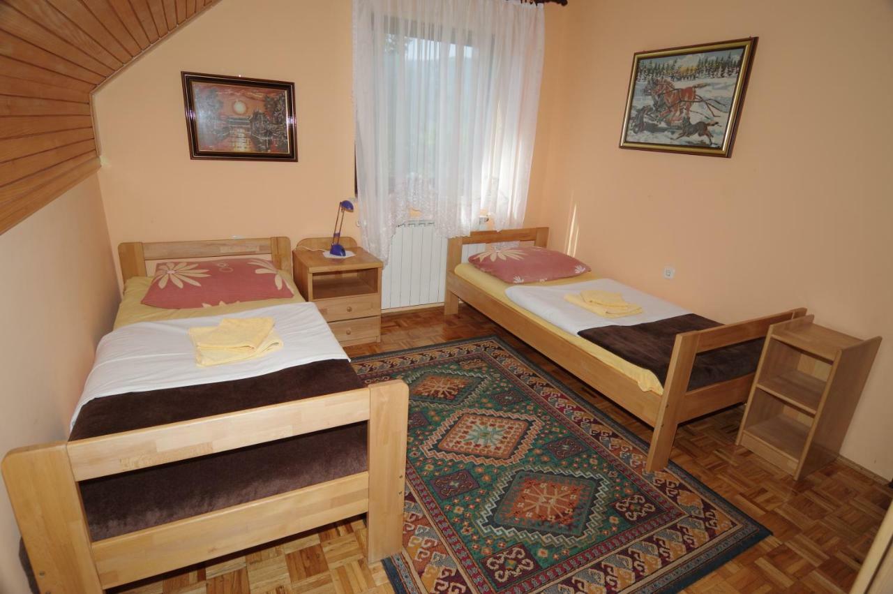 Guest House Sveti Marko Gacka Otočac المظهر الخارجي الصورة